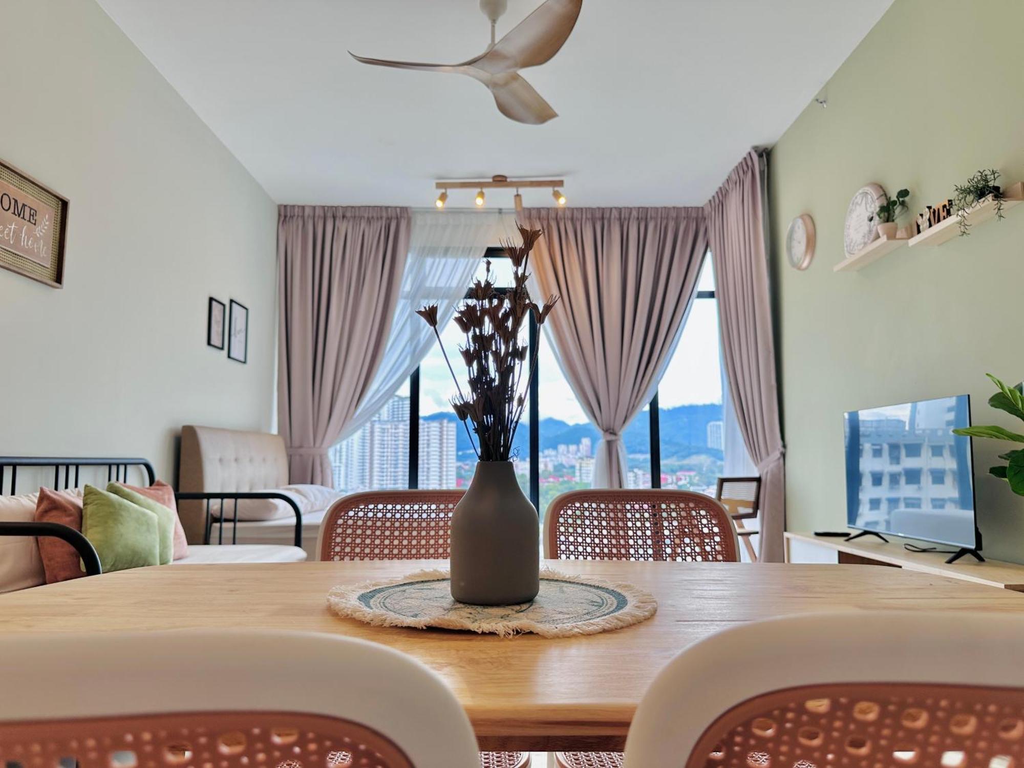 2Br Luxury Rooftop Swimming Pook Homestay@Georgetown@10Pax - 无敌美景两房民宿 Eksteriør bilde